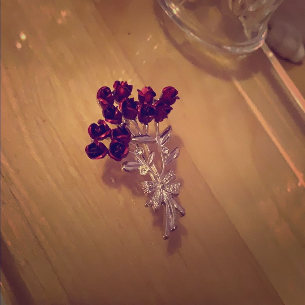 Roses Bouquet Brooch